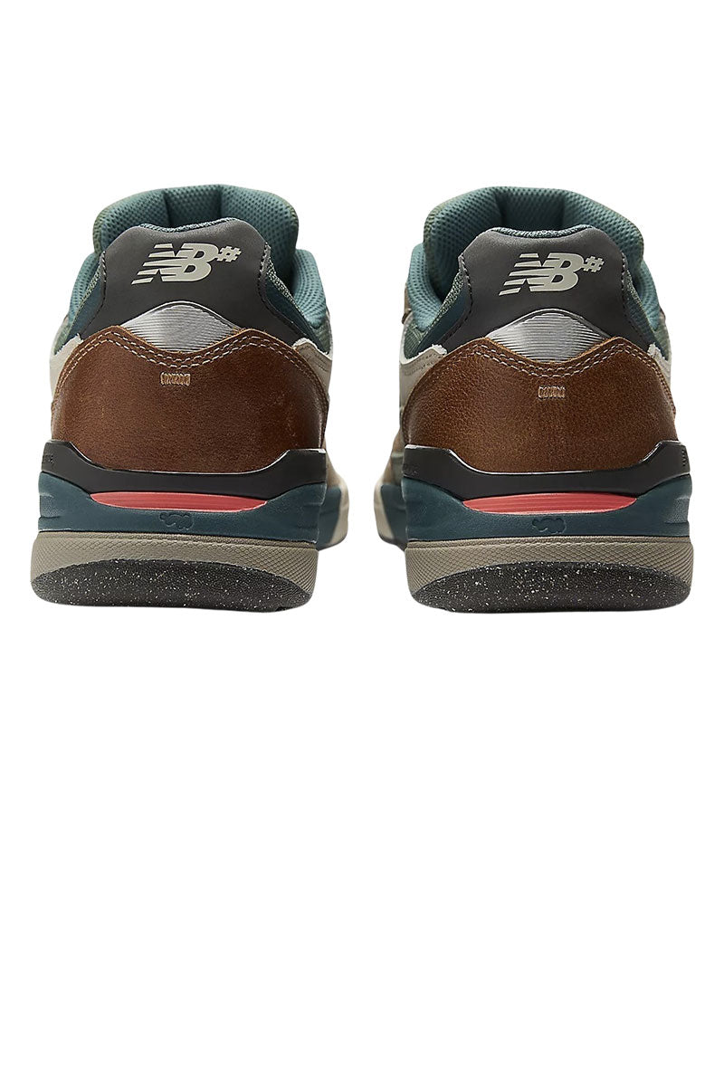 NEW BALANCE NUMERIC NM933 Mushroom / New Spruce