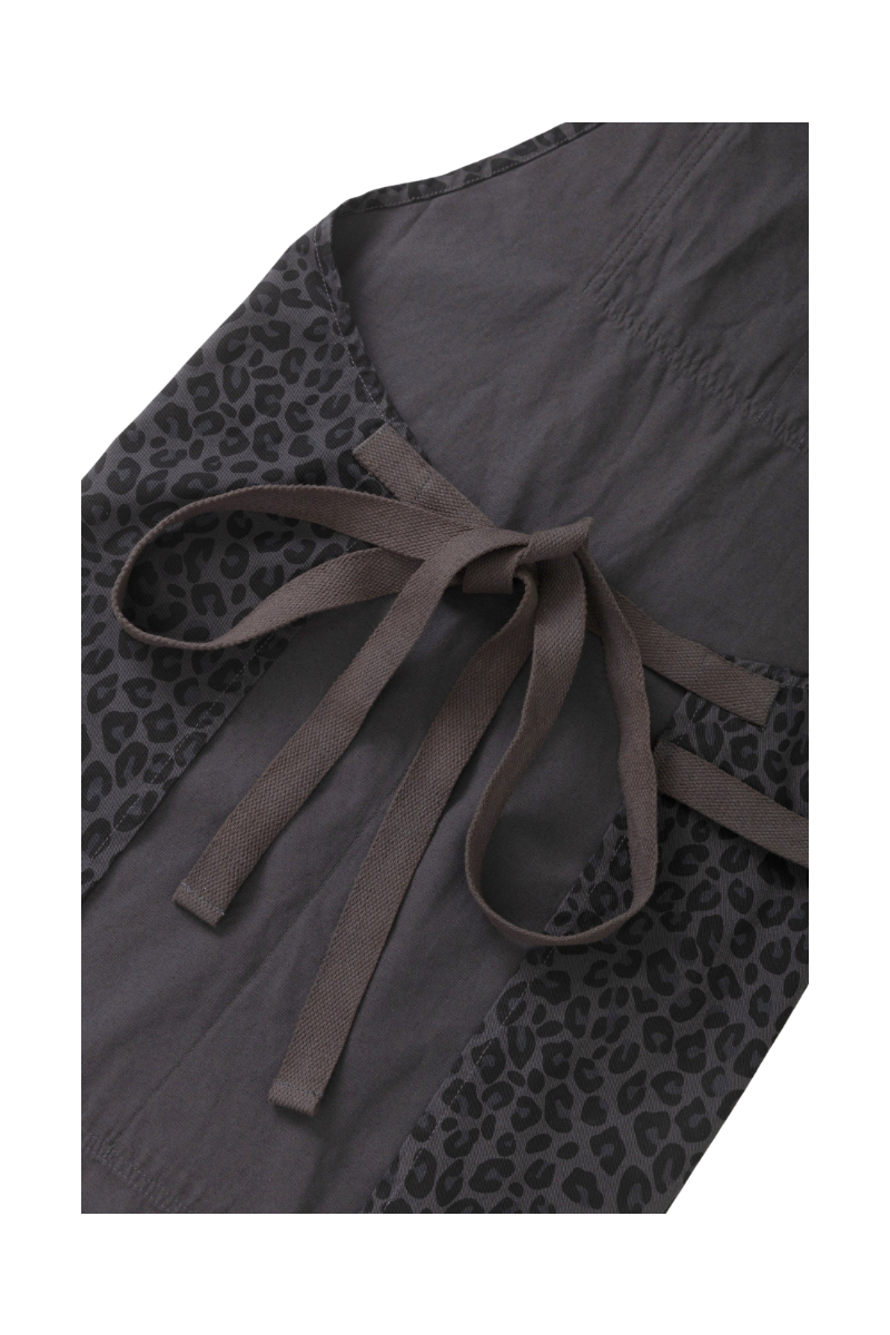 SERVICE WORKS PATTERNED APRON Black Leopard