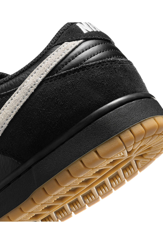 NIKE SB DUNK LOW PRO Black / Gum