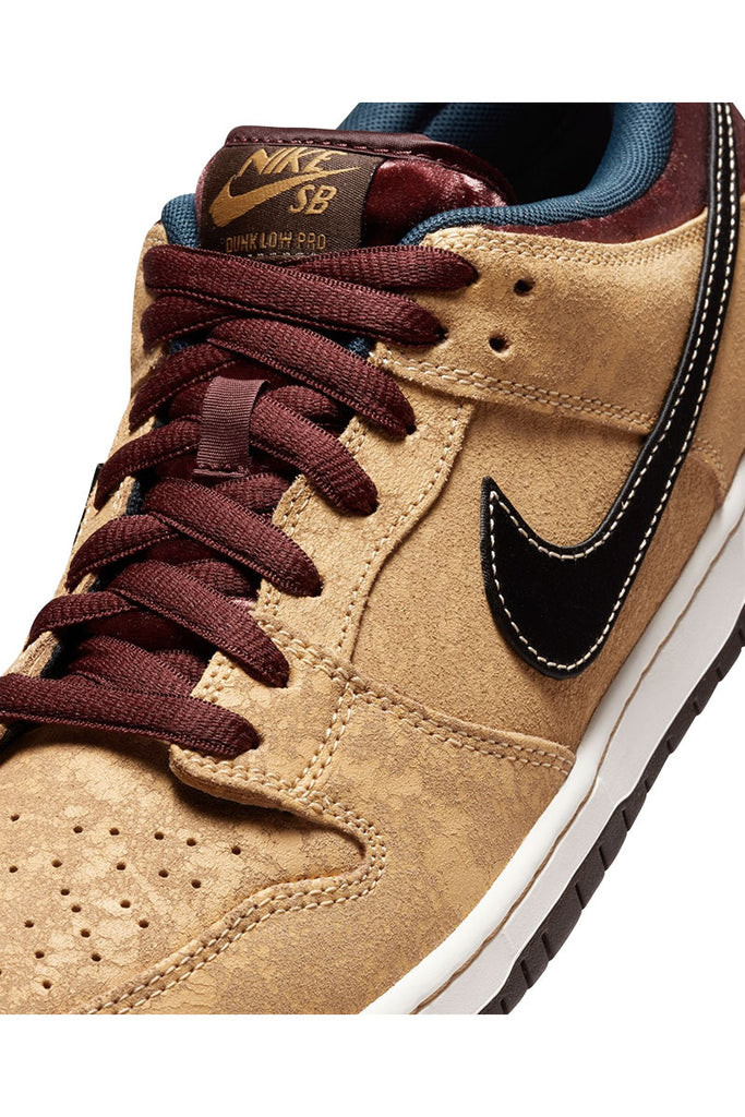 NIKE SB DUNK LOW PRO "CITY OF CINEMA"