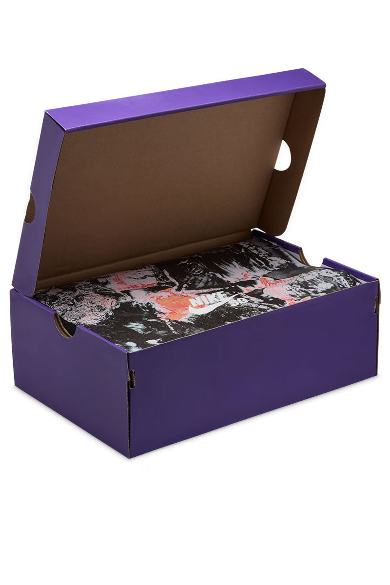 NIKE SB DUNK LOW PRO PRM KRAMPUS