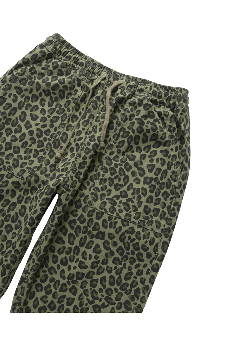 SERVICE WORKS PATTERNED EASY CHEF PANTS Green Leopard